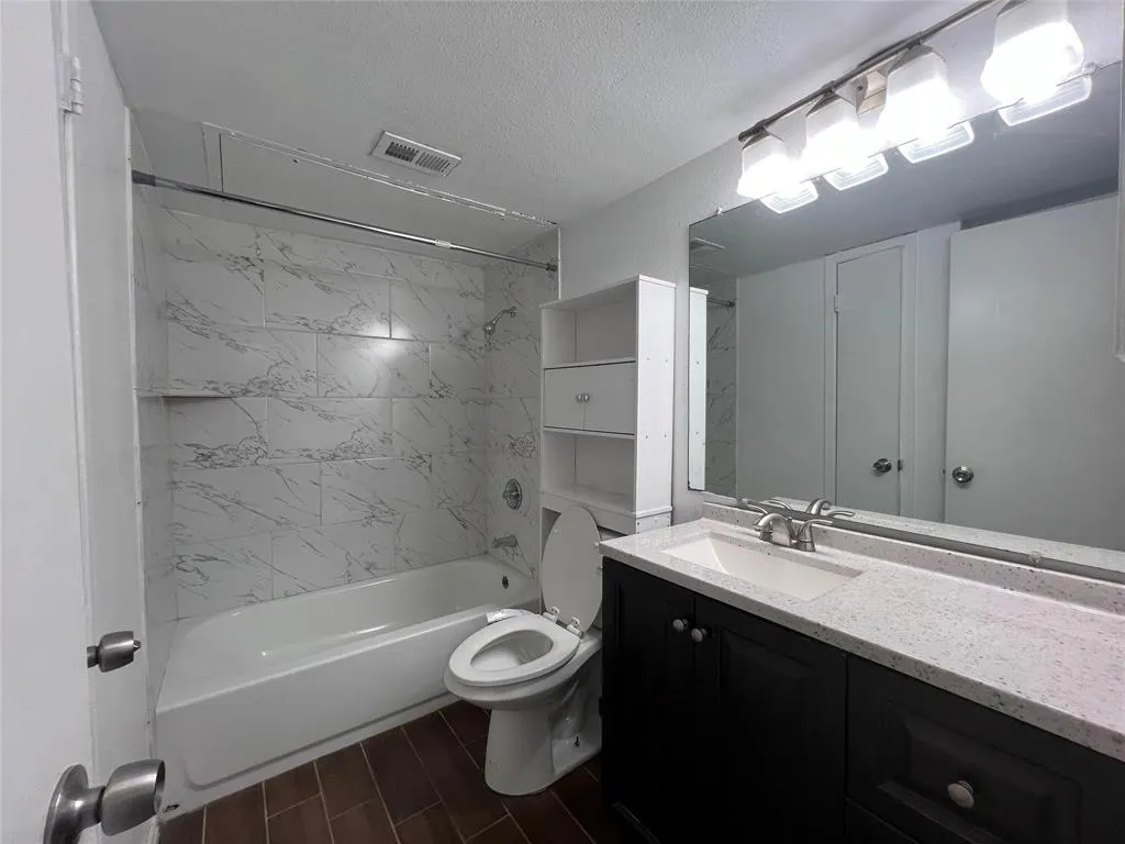 8110 Skillman Street, #2053