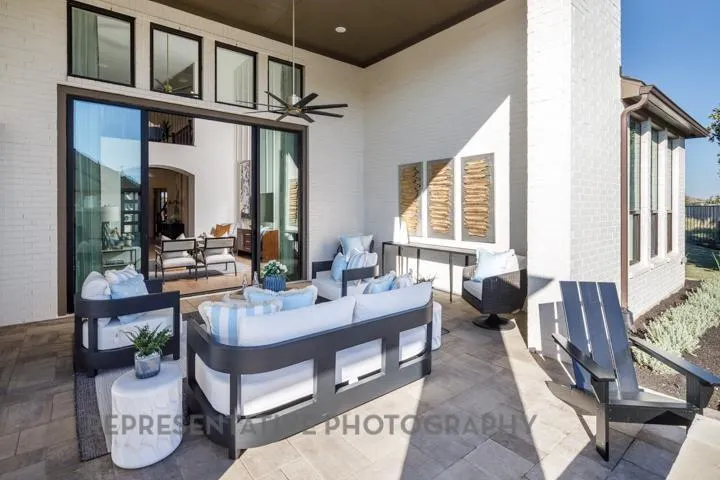 841 Bridle Path Parkway