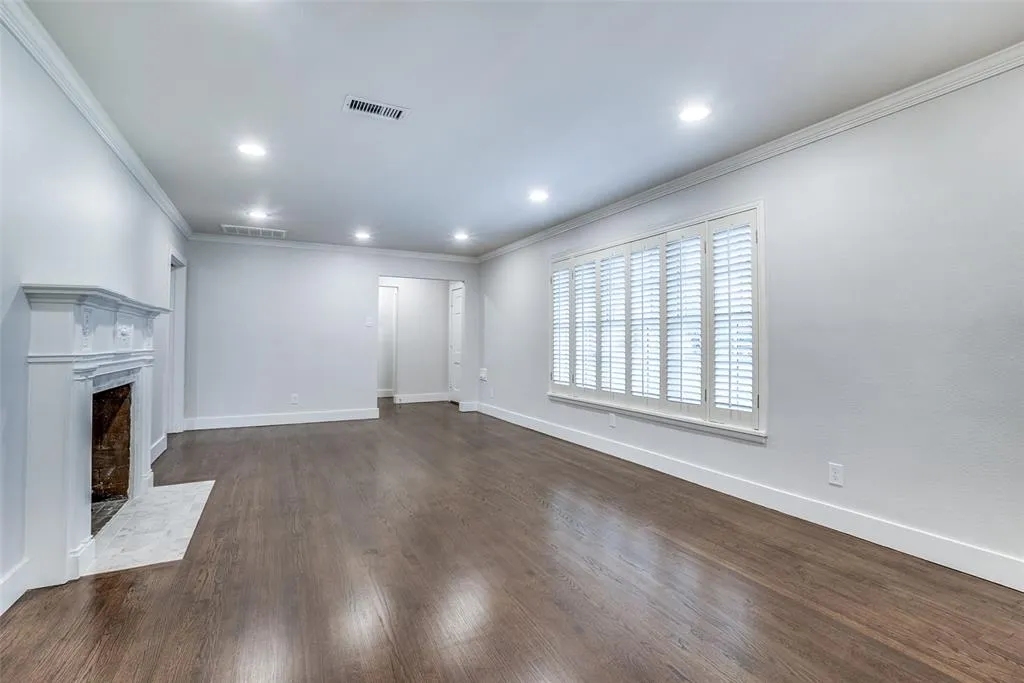 6447 Pemberton Drive