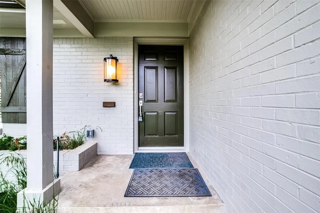 6447 Pemberton Drive