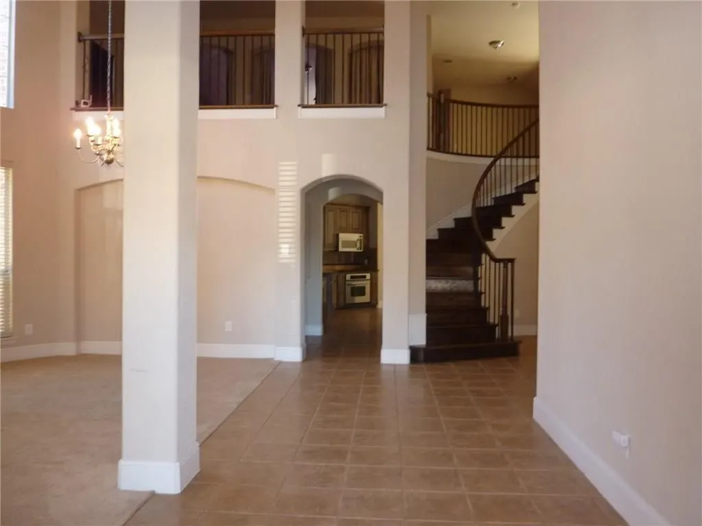 10187 Plainsman Lane