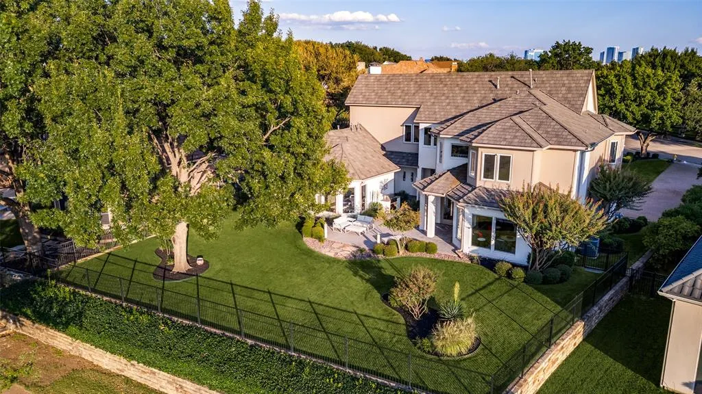 4647 Pine Valley Drive