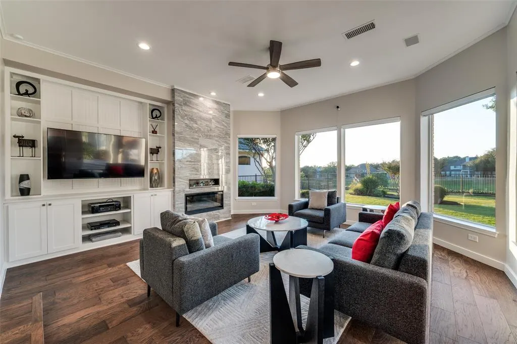 4647 Pine Valley Drive