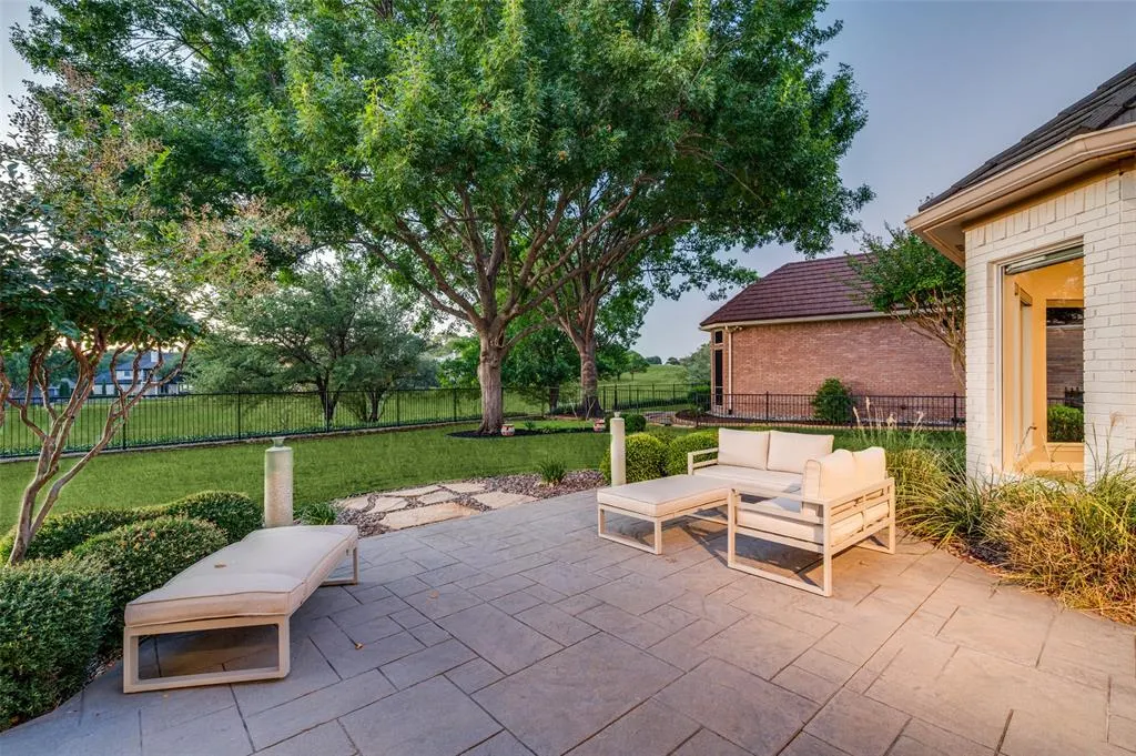 4647 Pine Valley Drive