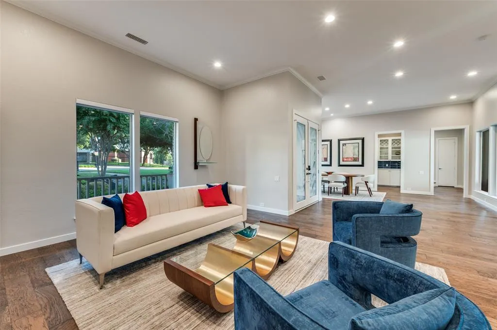 4647 Pine Valley Drive