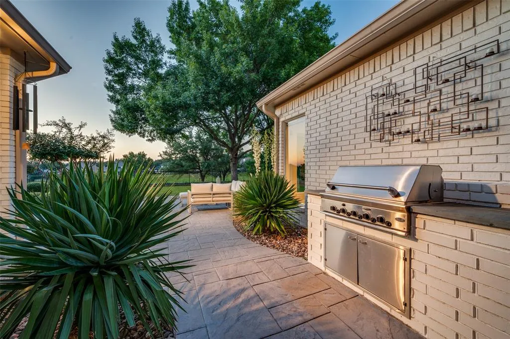 4647 Pine Valley Drive