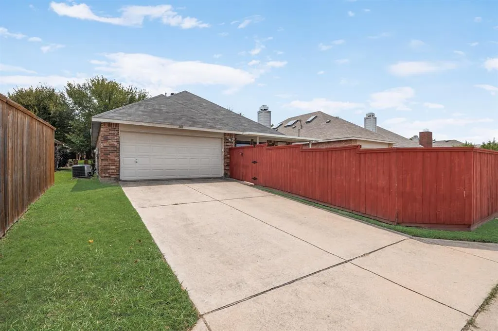 1408 Heather Brook Drive