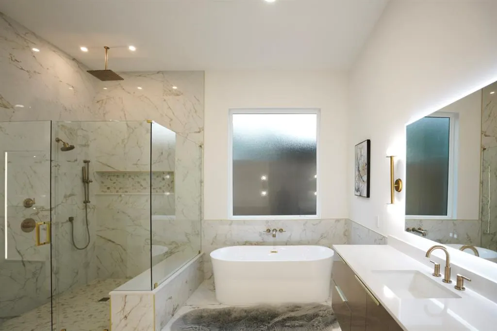 3542 Regent Drive