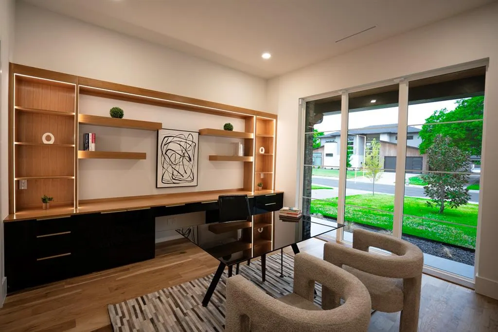 3542 Regent Drive