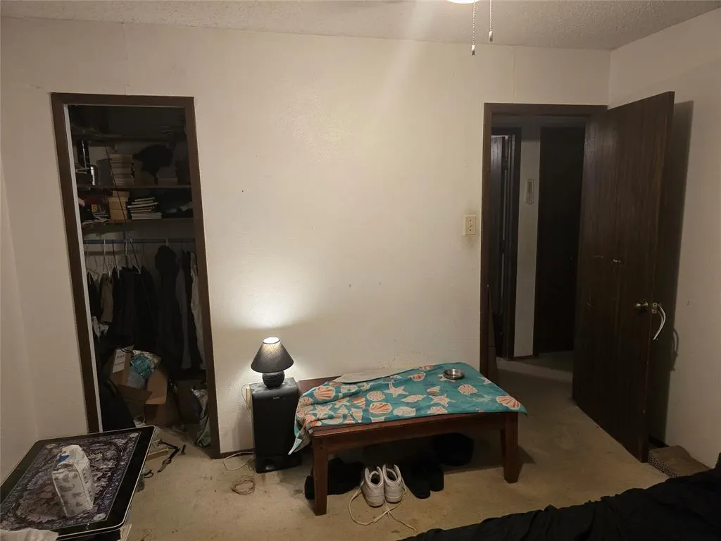 2605 Royal Oaks Drive