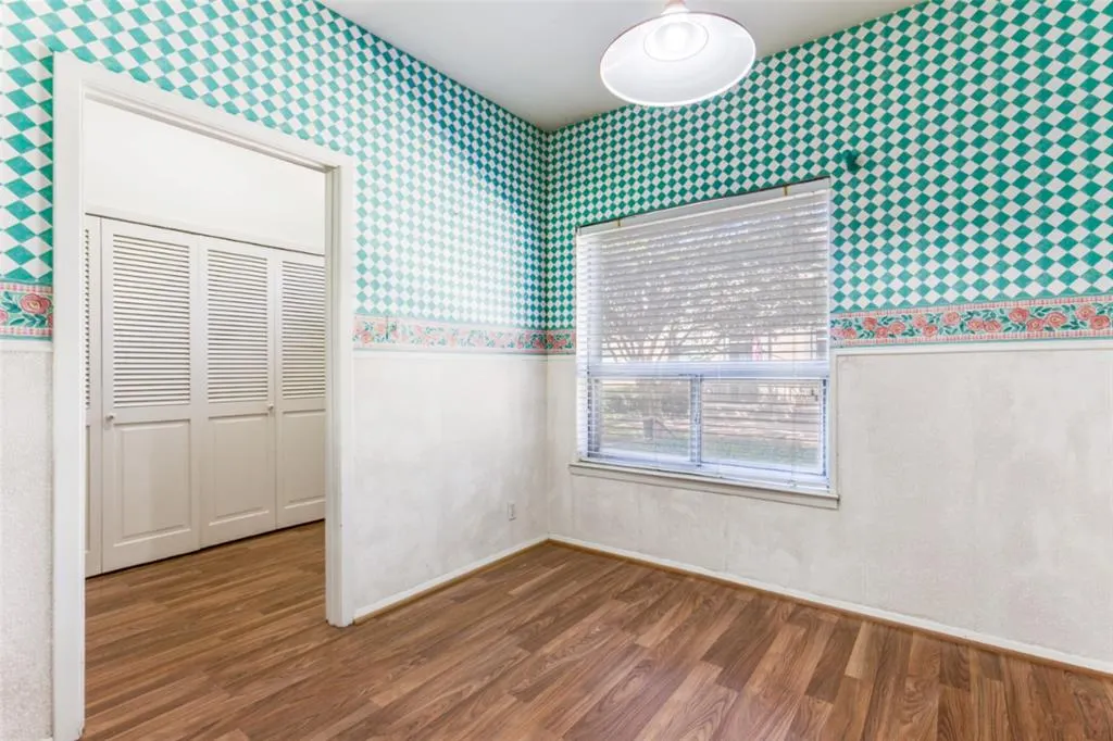 7526 W Northwest Highway, #2