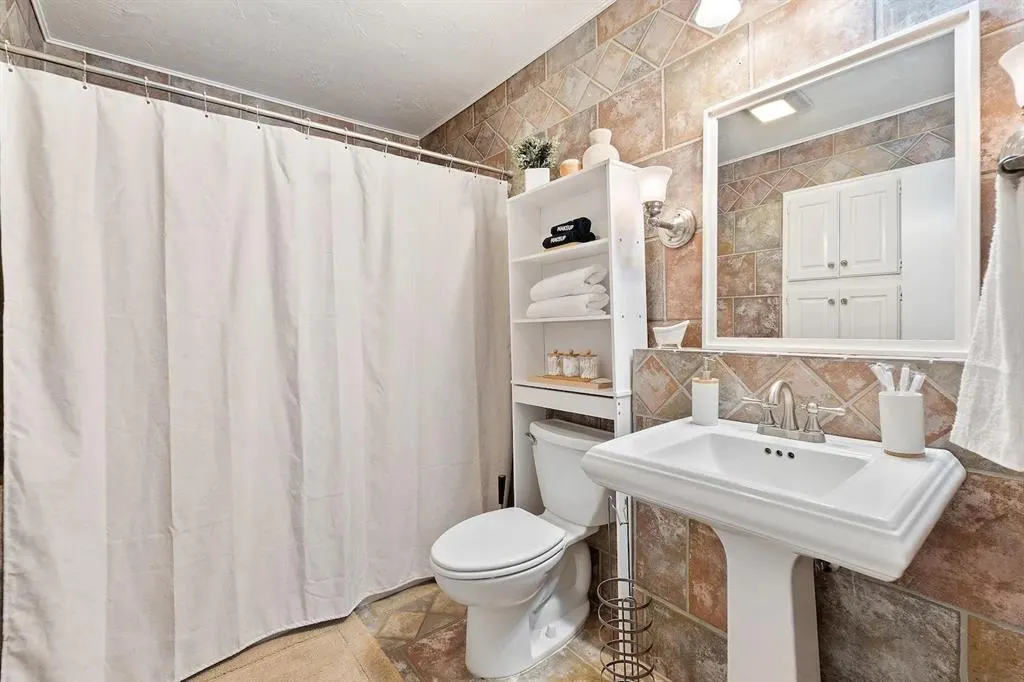 10918 Listi Drive
