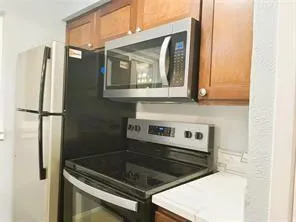 5154 Amesbury Drive, #227
