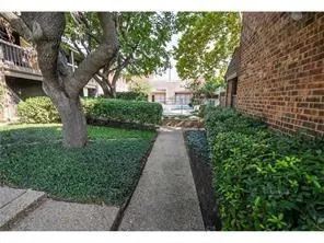 5154 Amesbury Drive, #227
