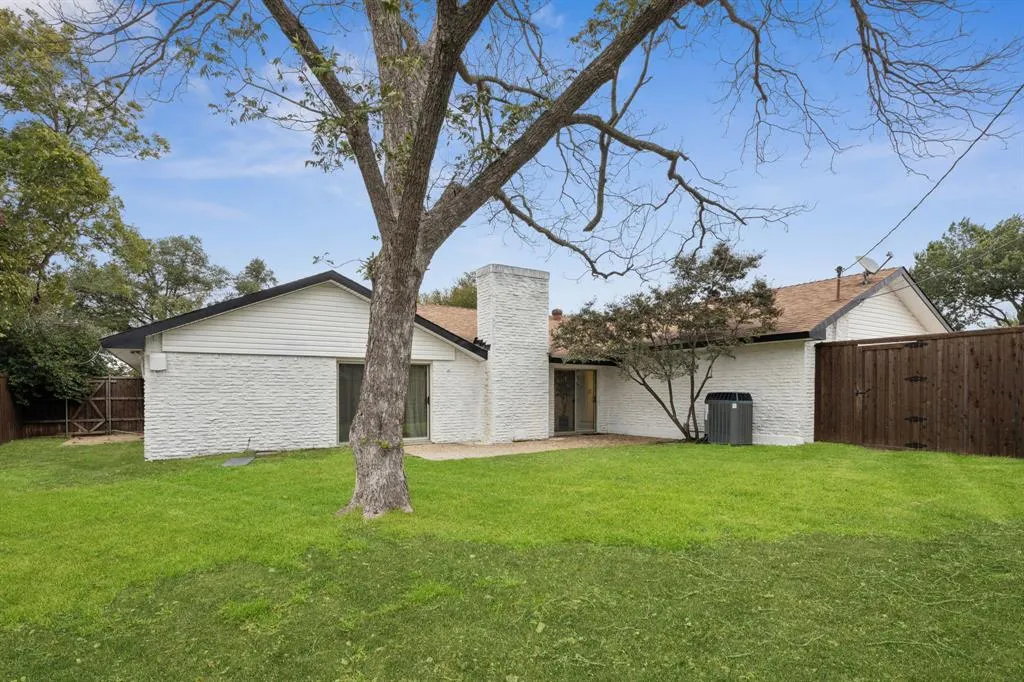 6724 Winterwood Lane