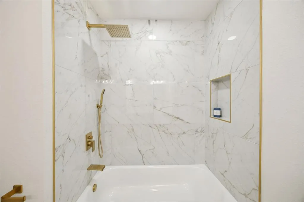 6724 Winterwood Lane