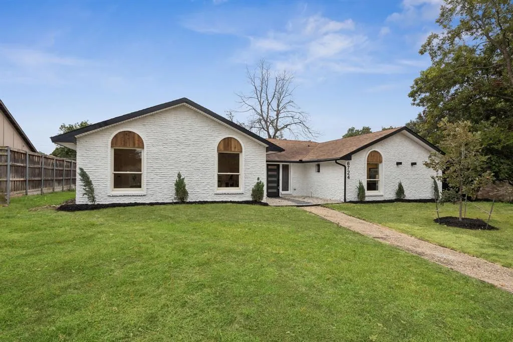 6724 Winterwood Lane