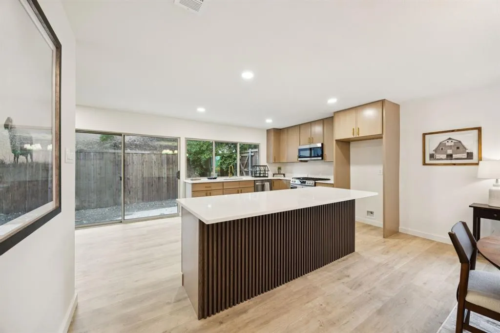 6724 Winterwood Lane