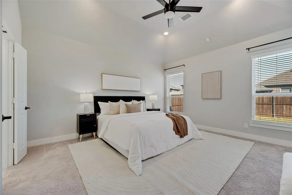 6237 White Creek Drive
