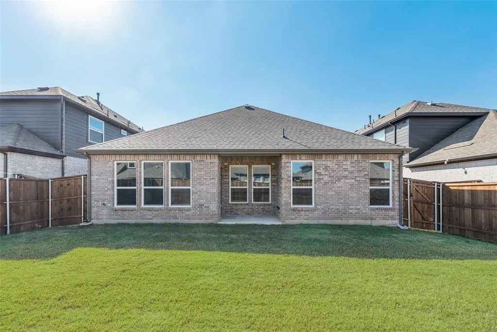 6237 White Creek Drive