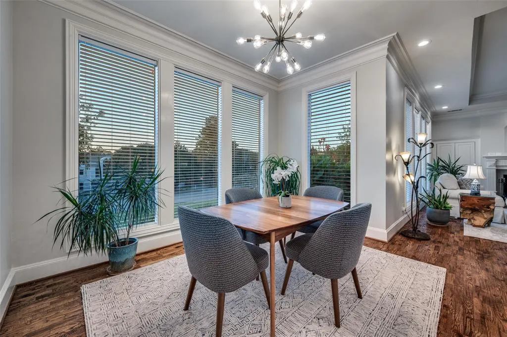 4632 Pine Valley Drive