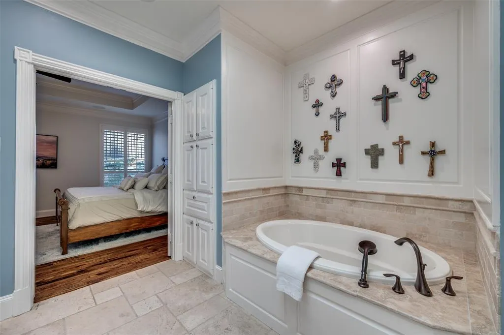 4632 Pine Valley Drive