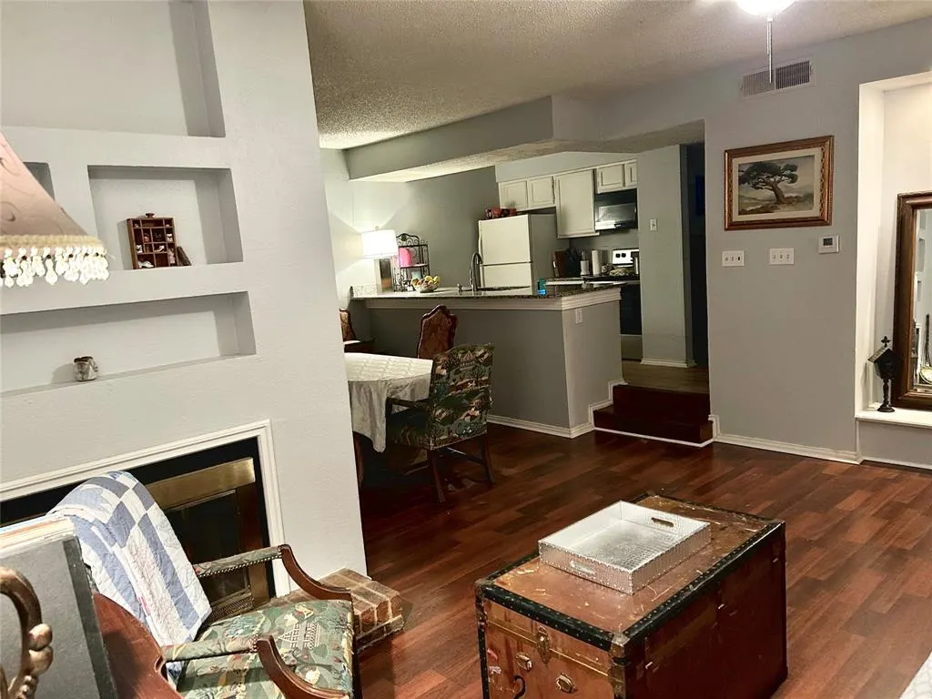 5750 Phoenix Drive, #33