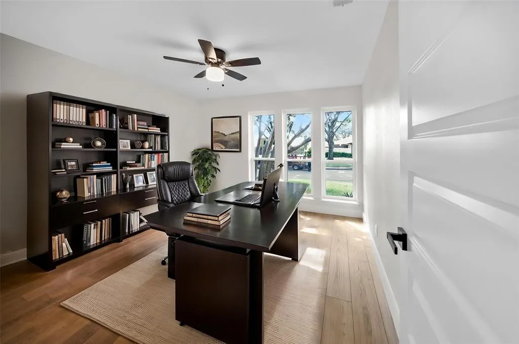 6029 Daven Oaks Drive