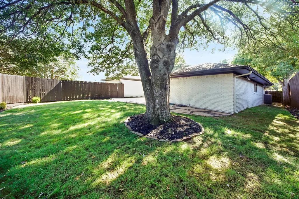 6029 Daven Oaks Drive