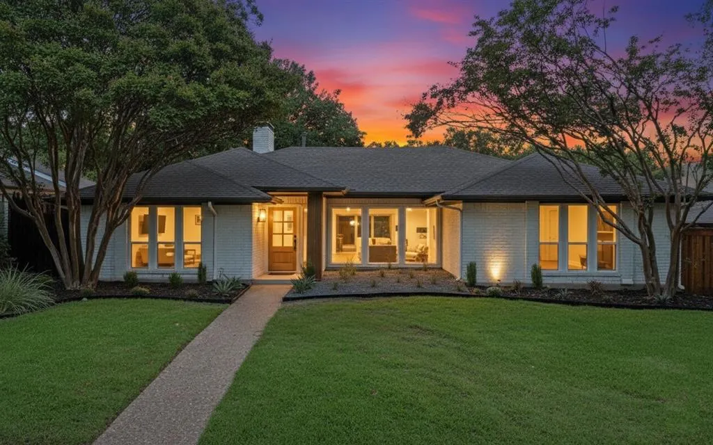 6029 Daven Oaks Drive