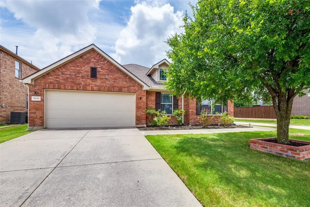 3032 Lakefield Drive
