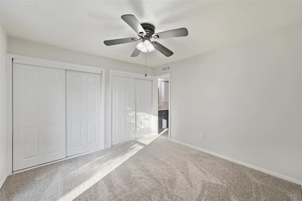 2702 Douglas Avenue, #121