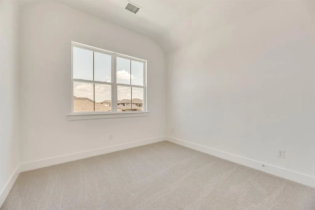 312 Kite Street