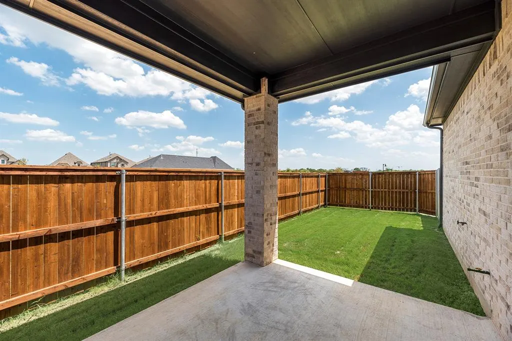 312 Kite Street