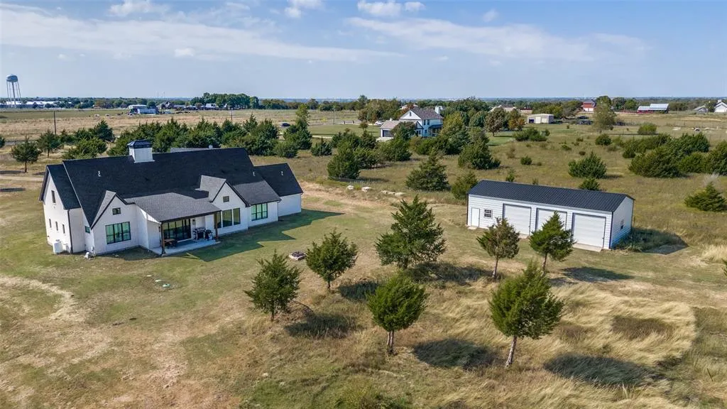 5919 County Road 408