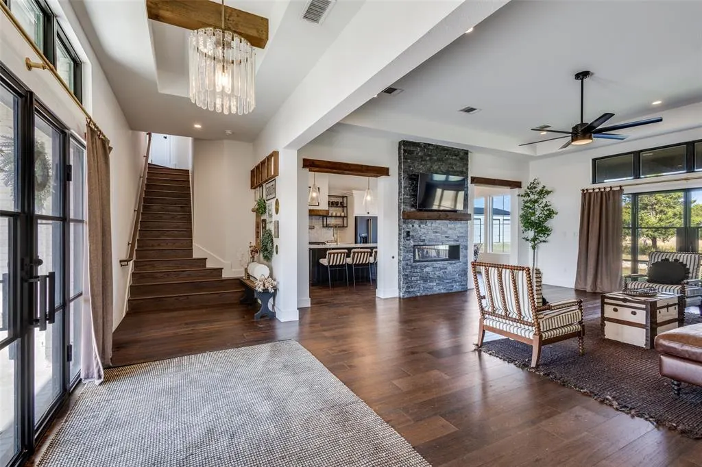 5919 County Road 408