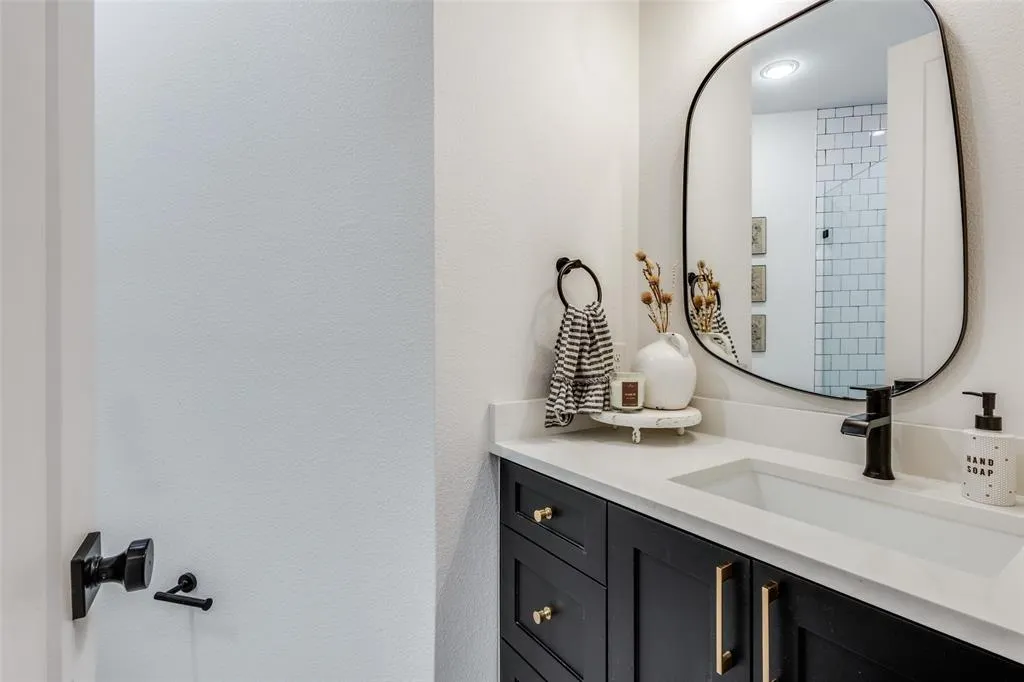 5919 County Road 408