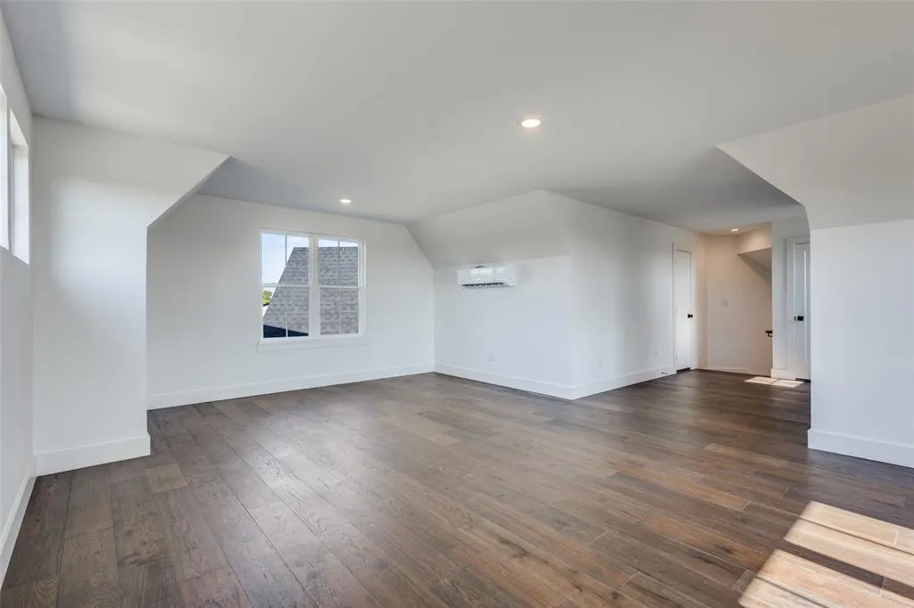 5919 County Road 408