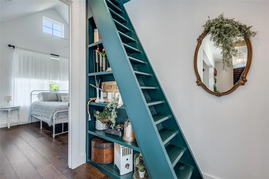 5919 County Road 408