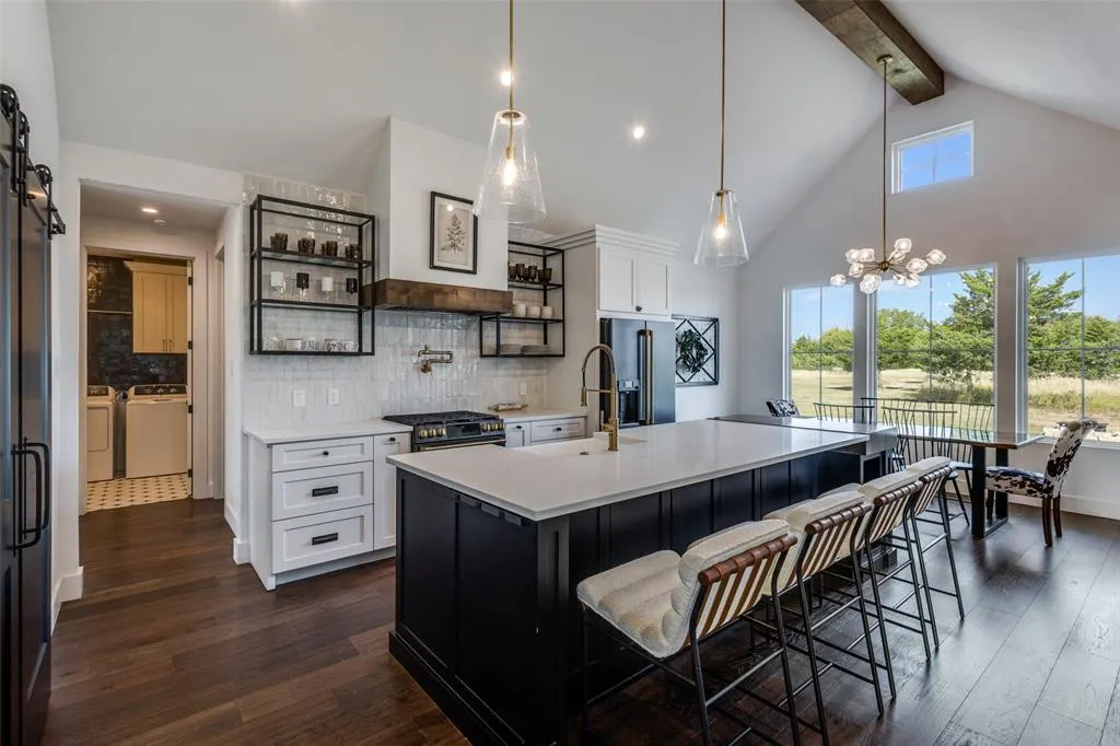 5919 County Road 408