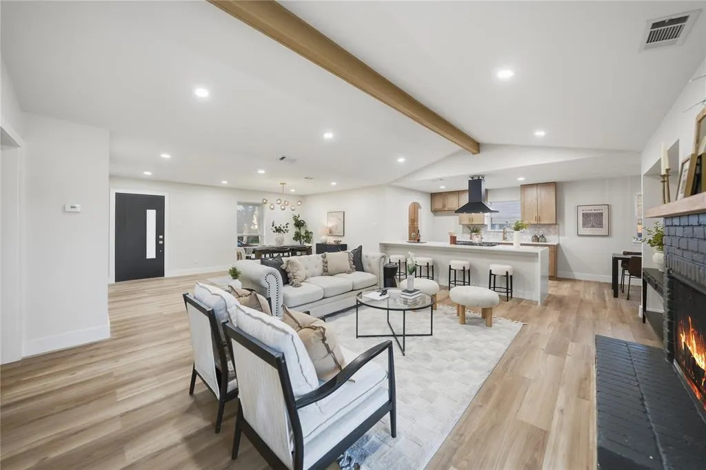 7837 Alto Caro Drive
