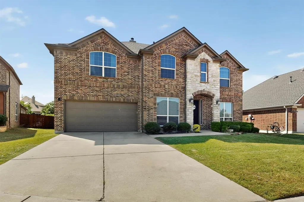2298 Peaceful Pointe Drive