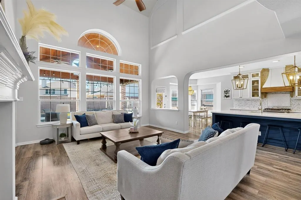 2298 Peaceful Pointe Drive