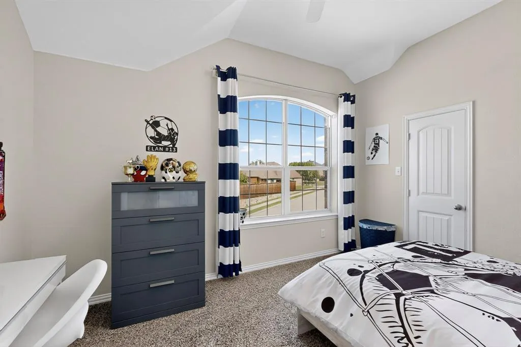 2298 Peaceful Pointe Drive