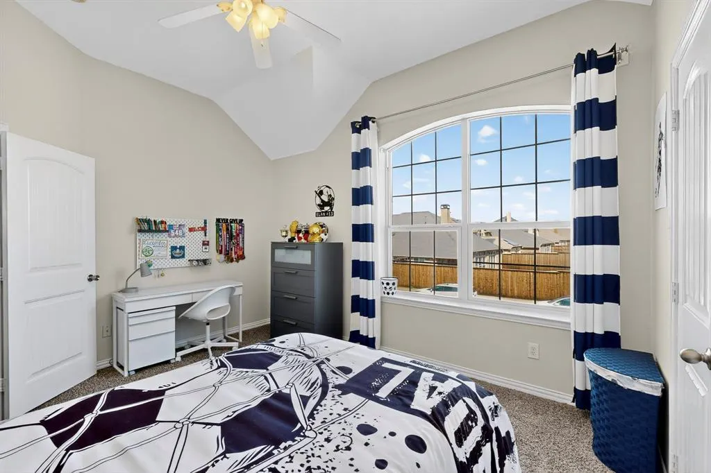2298 Peaceful Pointe Drive
