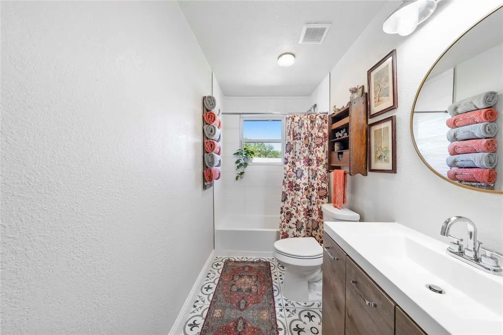 8235 County Road 506