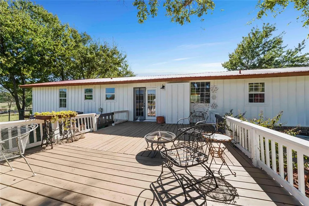 8235 County Road 506