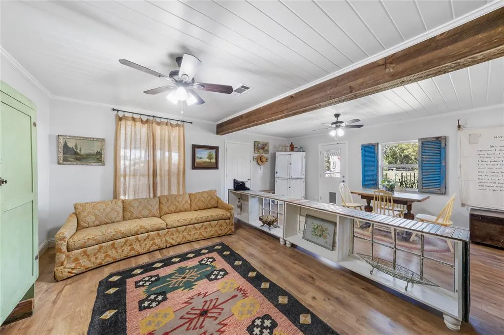 8235 County Road 506