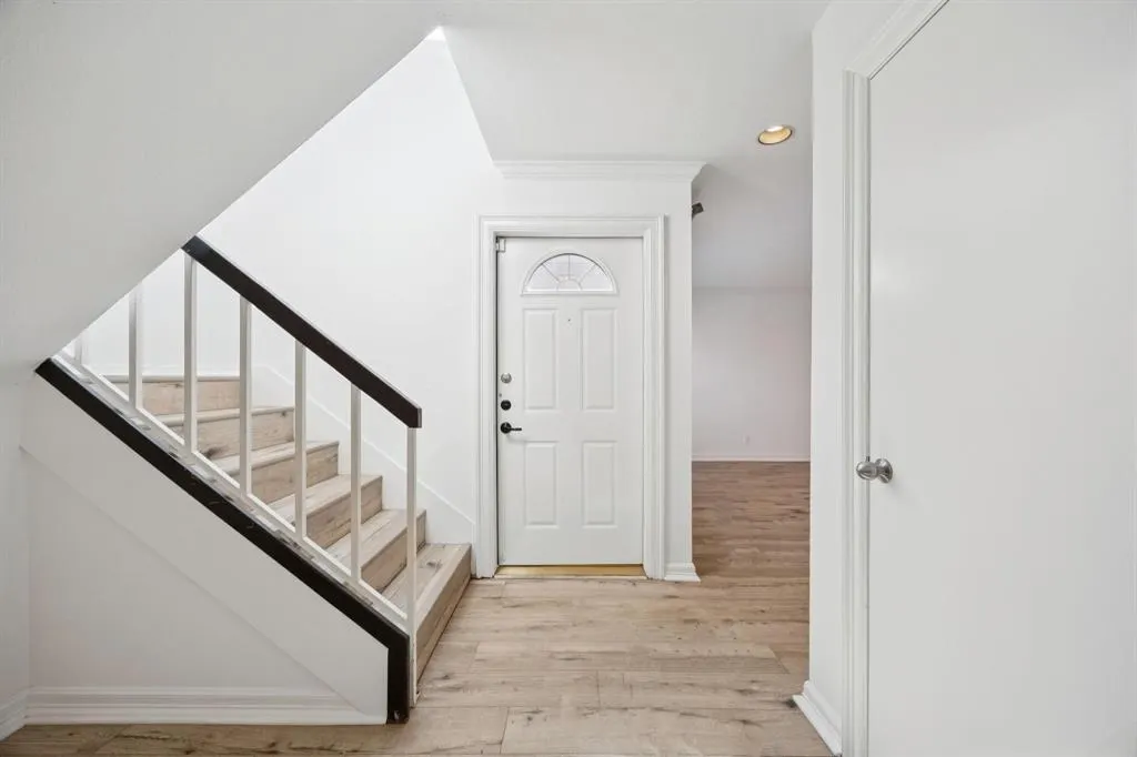 18240 Midway Road, #904