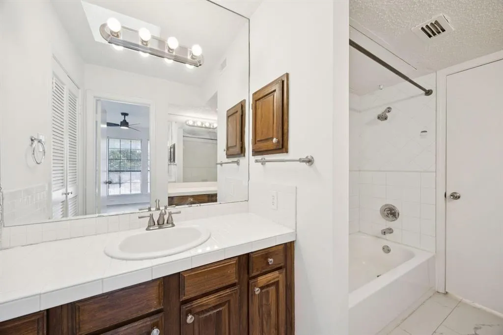 18240 Midway Road, #904